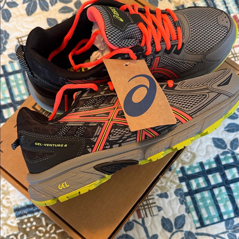 ASICS Women’s Black and Orange Gel Venture 6 Athletic Shoes